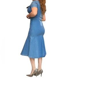 Blue Denim Midi Dress Short Sleeve Fitted Flare Size Small